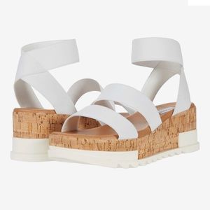 Steve Madden Bandi White Wedge Sandal